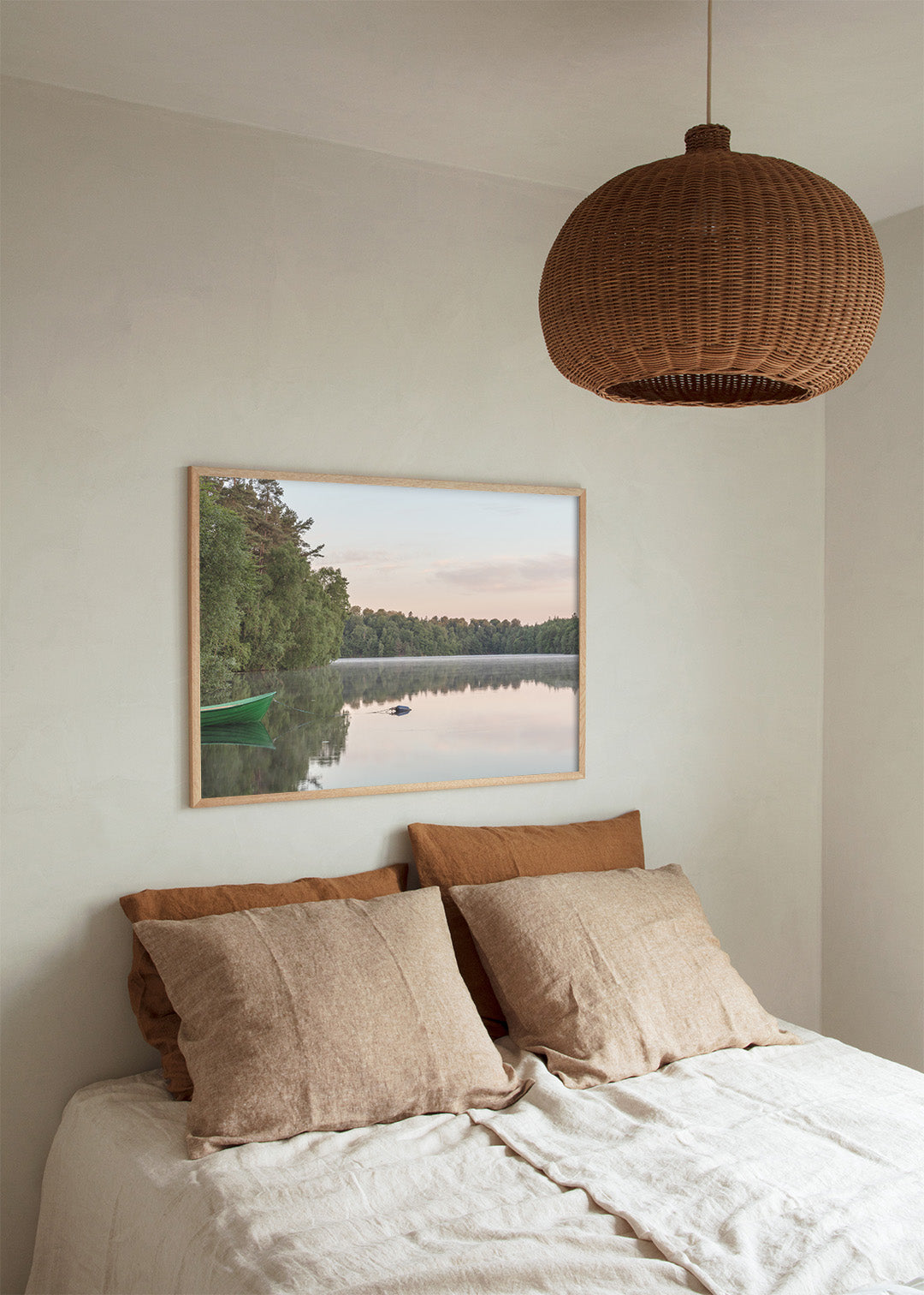 Indret med vandret Silkeborg plakat.