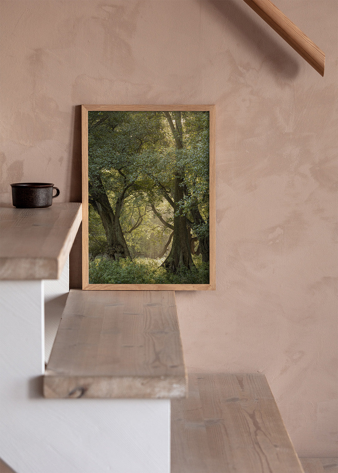Originalt skovfotografi med grønne nuancer.